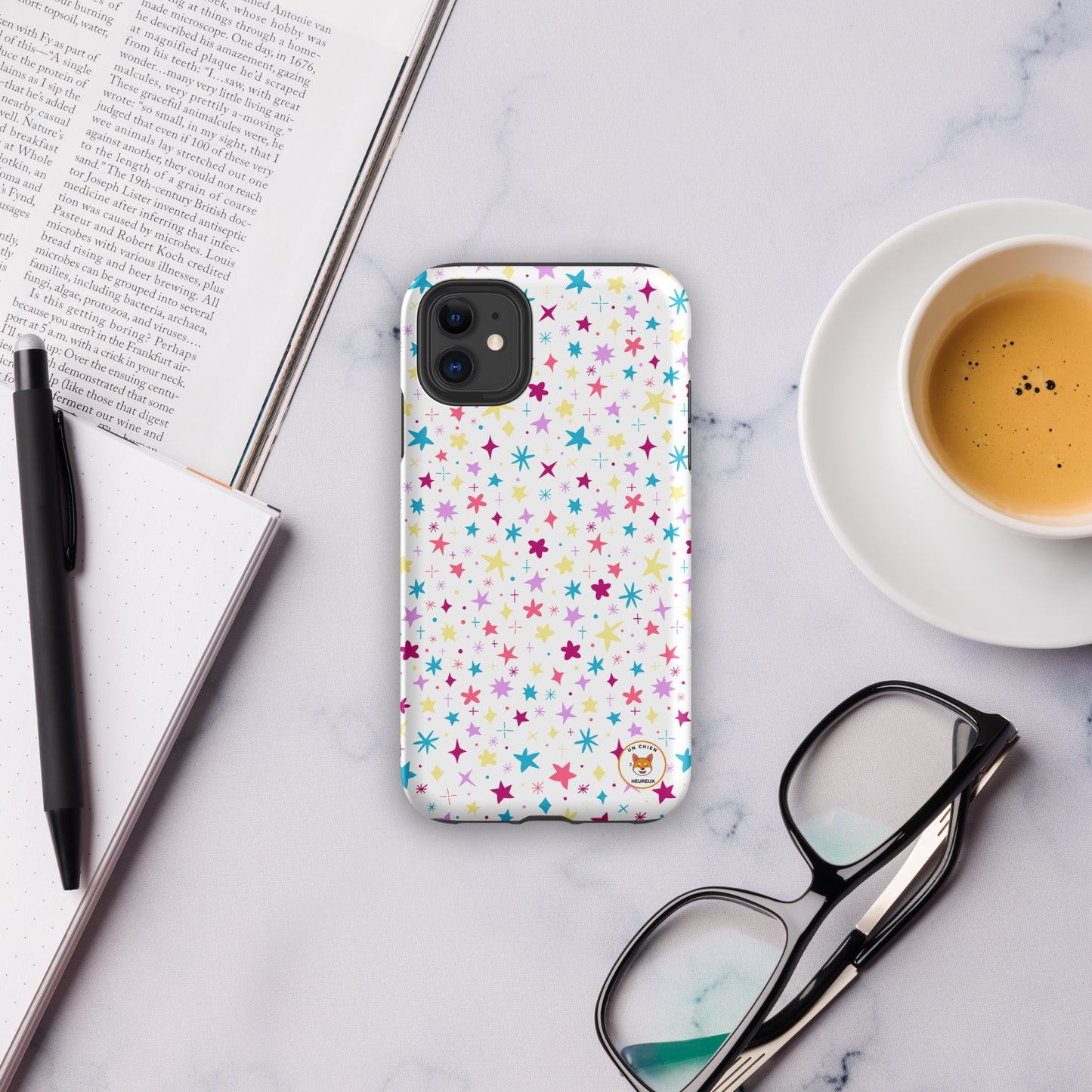 Coque de téléphone étoiles différentes manières fond blanc
